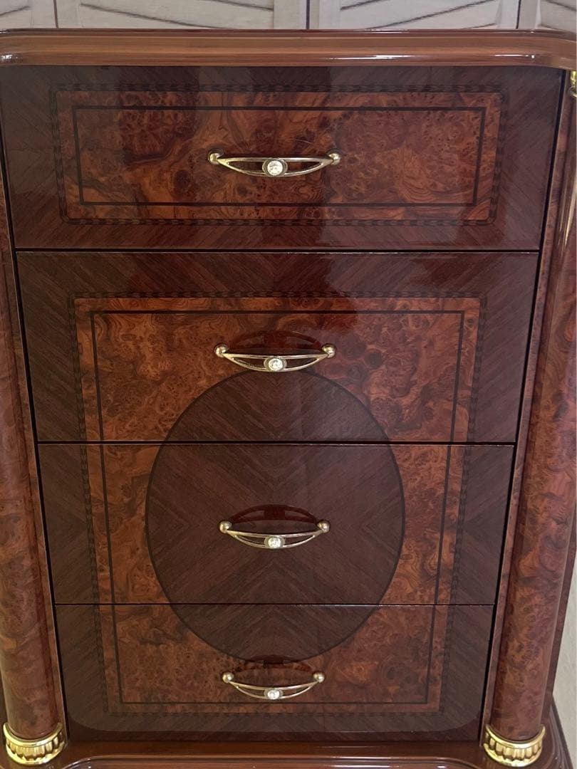 サルタレッリ フローレンス スモール 4段チェスト ウォールナット色