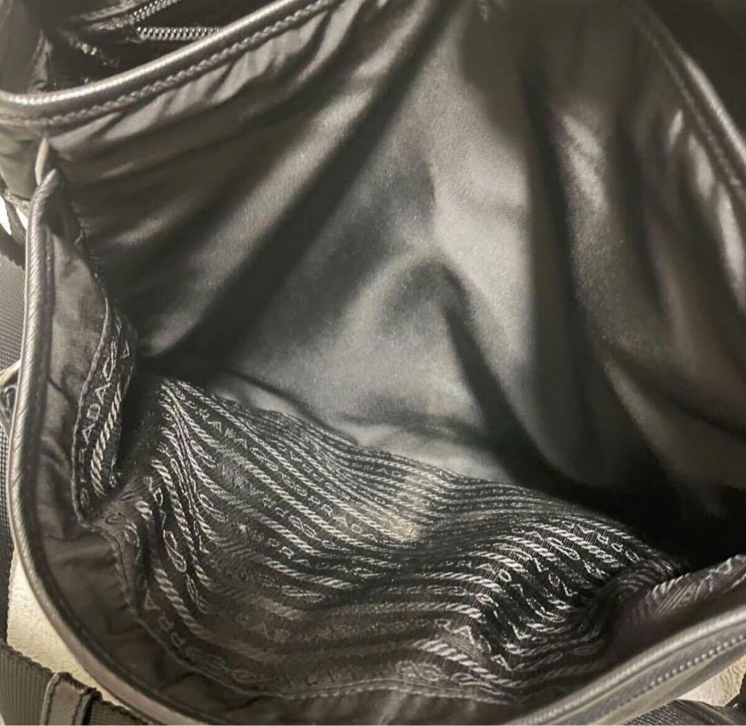 【正規品】PRADA ナイロンメッセンジャーショルダーバッグ　ユニセックス