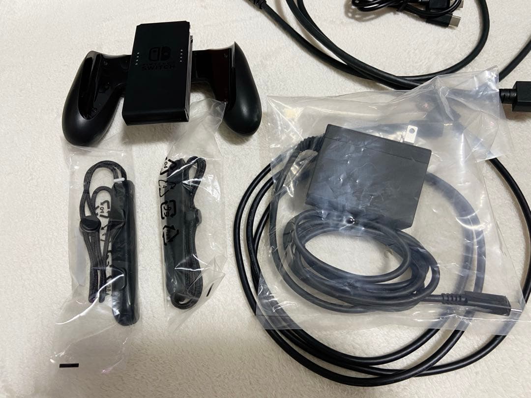 Switch 本体 プロコン2つ SDカード セットで 超美品