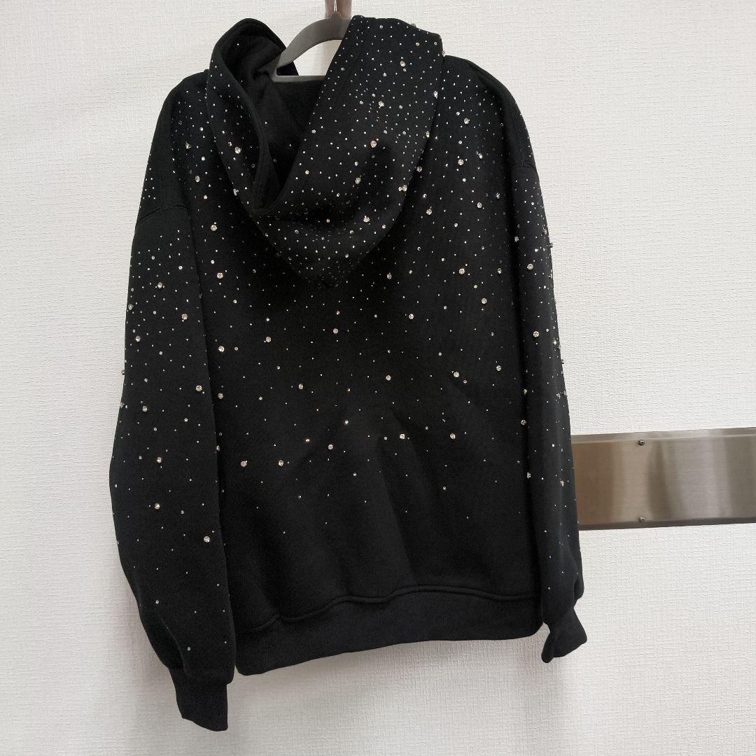 VYBES スパンコール ブラック パーカー