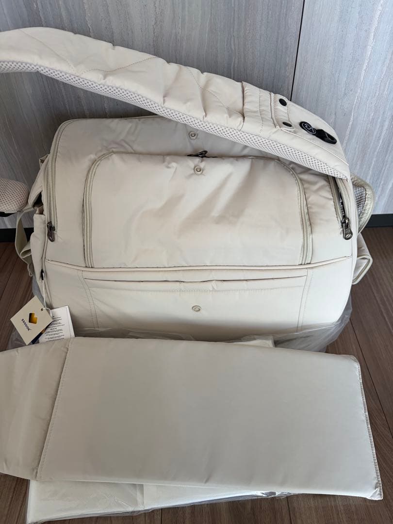 新品！SSOOOK ★SLINGBAG V.Smart Mサイズ【カバンが右側