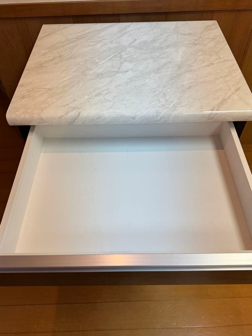 キッチン　サイドボード　カウンター 引き出し3段