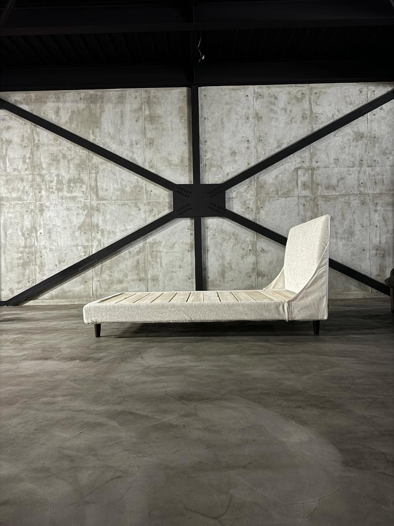 シモンズ　Le Grind