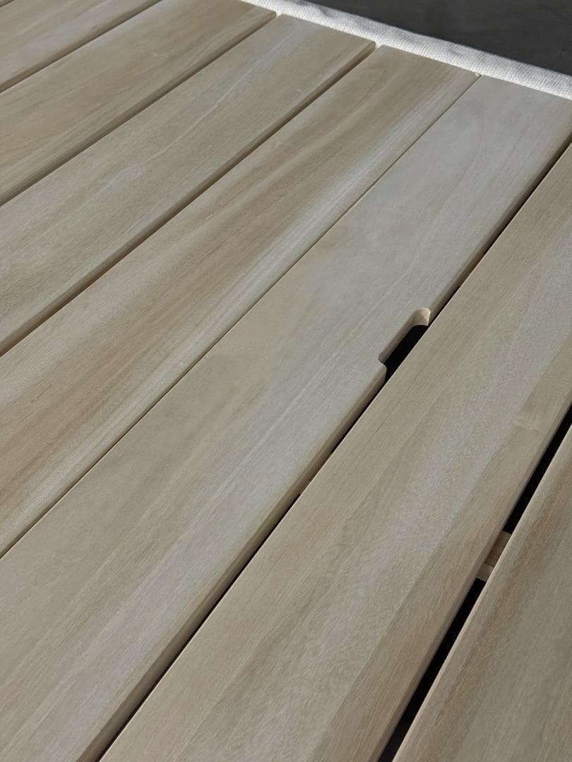 シモンズ　Le Grind