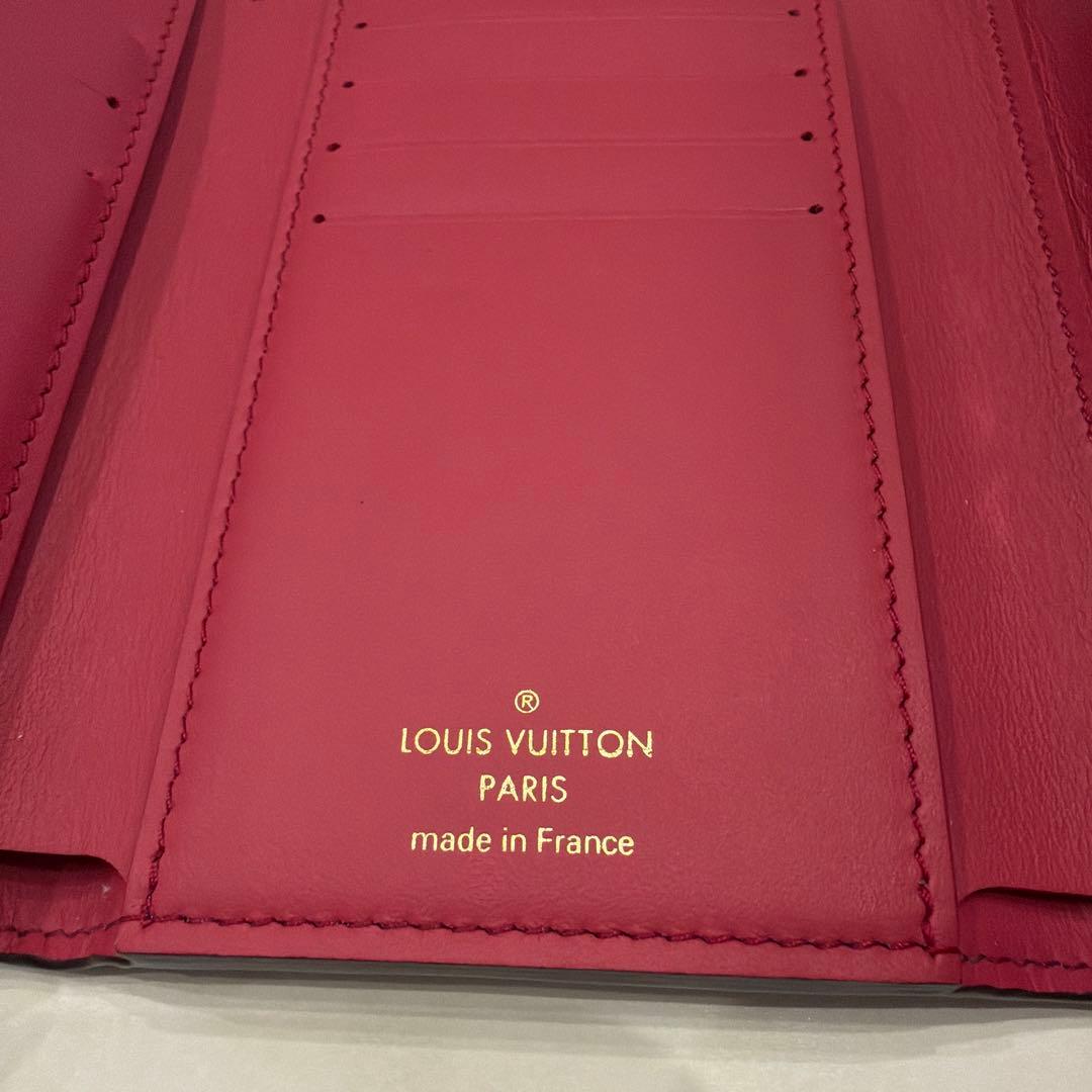 Louis Vuitton ポルトフォイユ・カプシーヌ コンパクト M62157