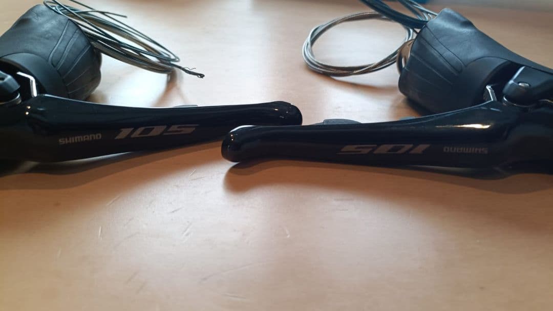 SHIMANO 105 シフター・レバー ブラック