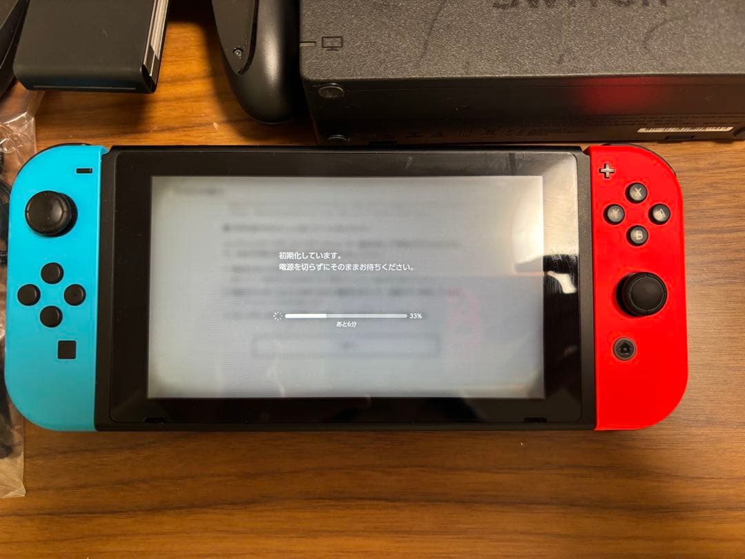 Nintendo Switch 本体ネオンブルー/レッド