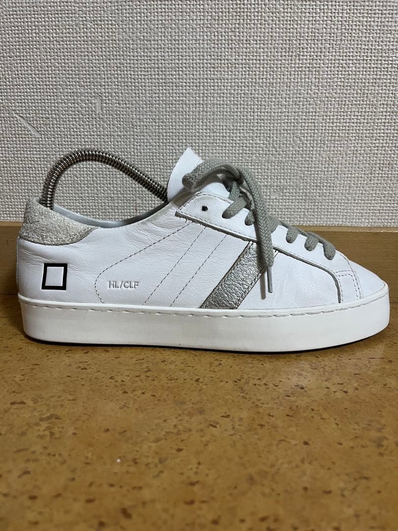 靴 D.A.T.E. HILL LOW CALF WHITE-SILVER 22.5