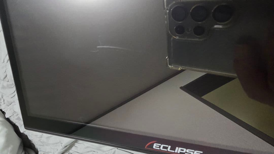 専用 イクリプス AVN-HS01F カーナビ10.1型フローティング画面に線傷
