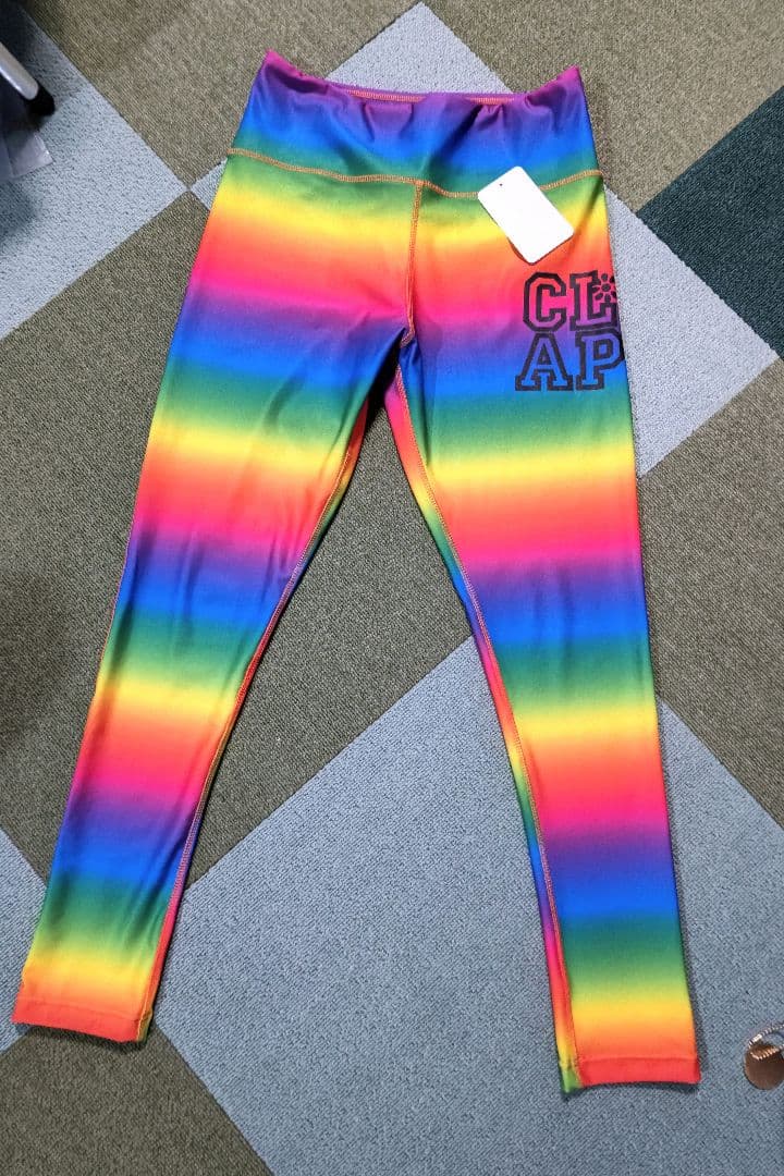 ドラミ★clapレインボーダーレギンス＆新品ハナマルクラップTの2点