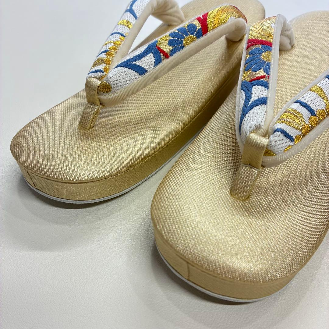 新品 タグ付き 紗織 和装バッグ/草履セット 西陣織 正絹 箱付き