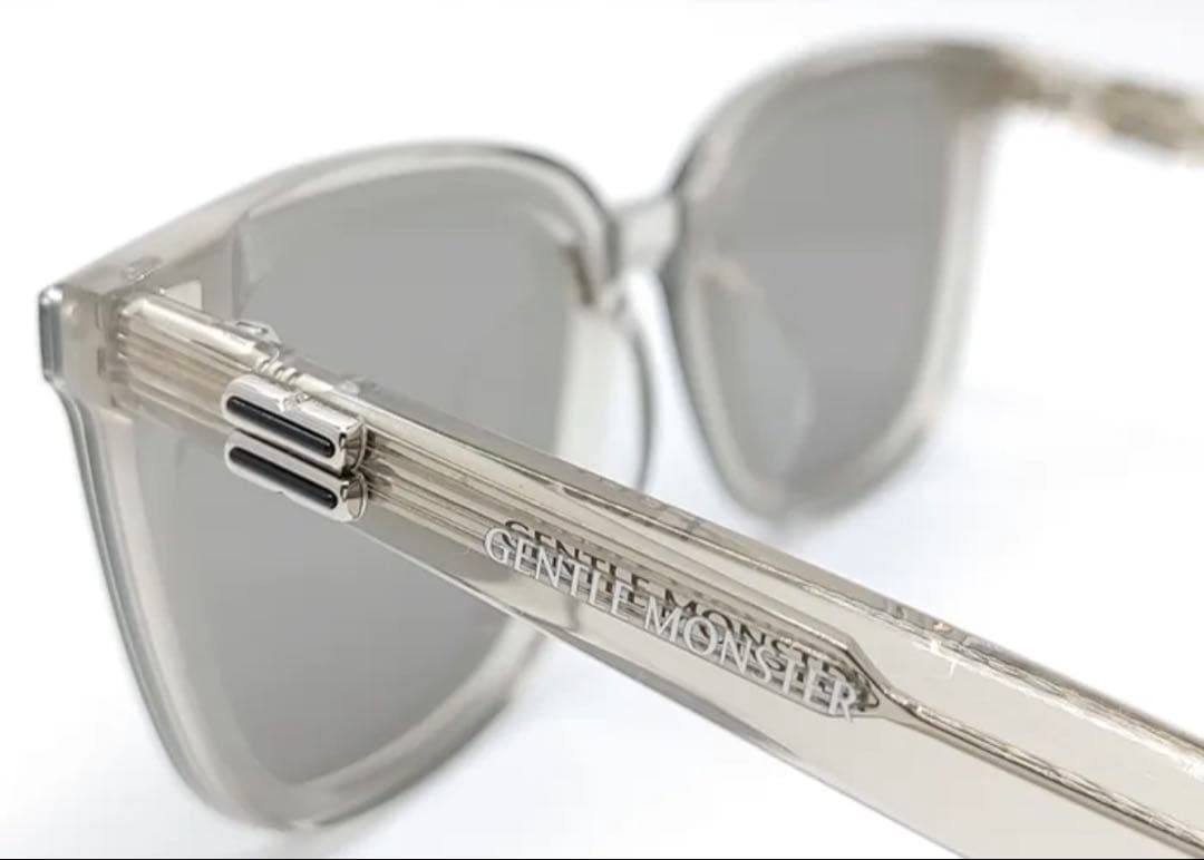 ト*♡様 Gentle Monster グレー　サングラス　新品