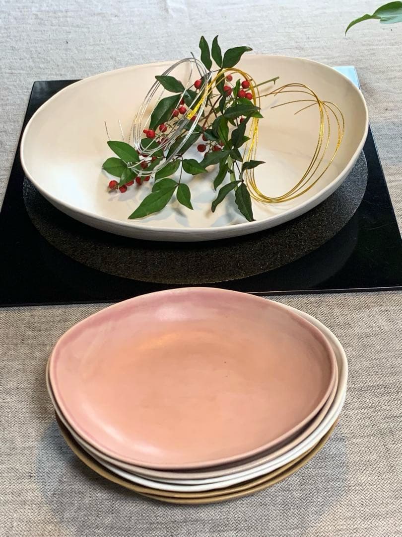 クリスチャンヌ・ペロション 初期 大判オーバル32cm 白系プレート　有元葉子