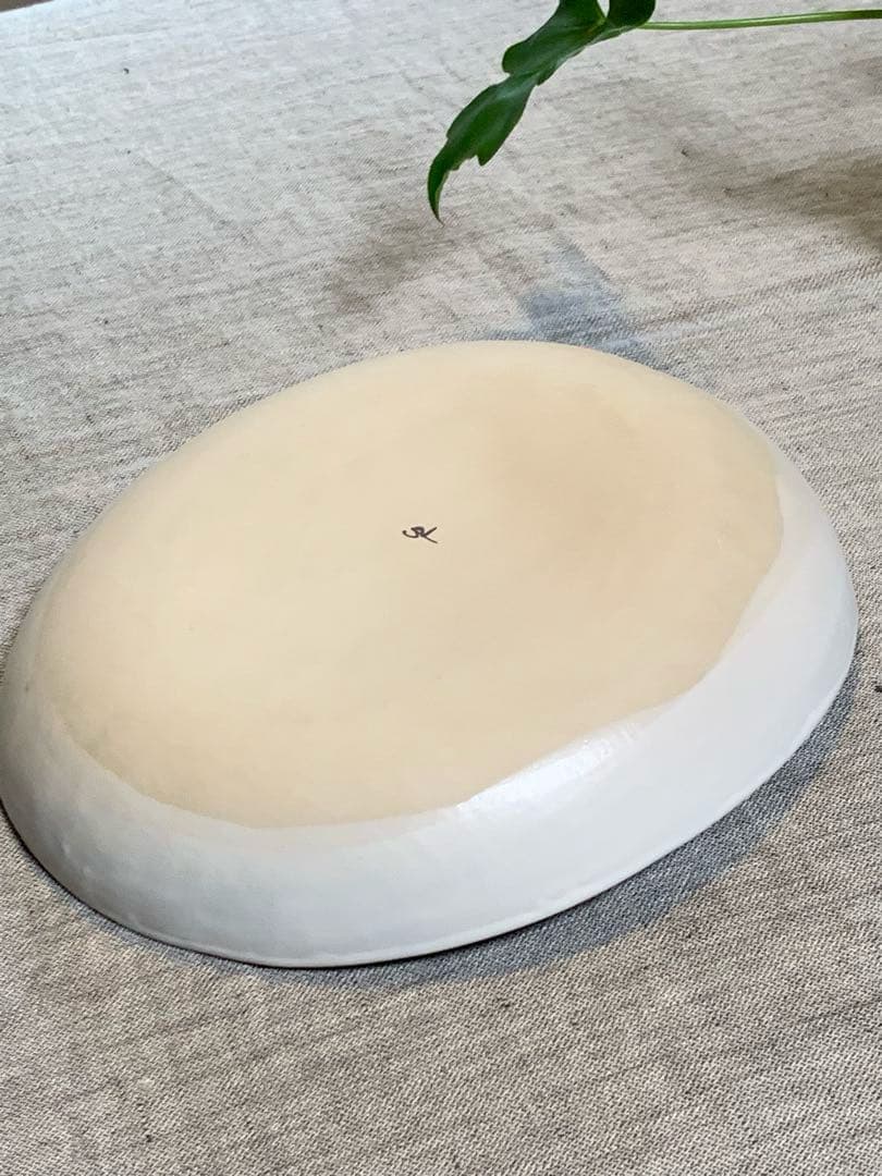 クリスチャンヌ・ペロション 初期 大判オーバル32cm 白系プレート　有元葉子