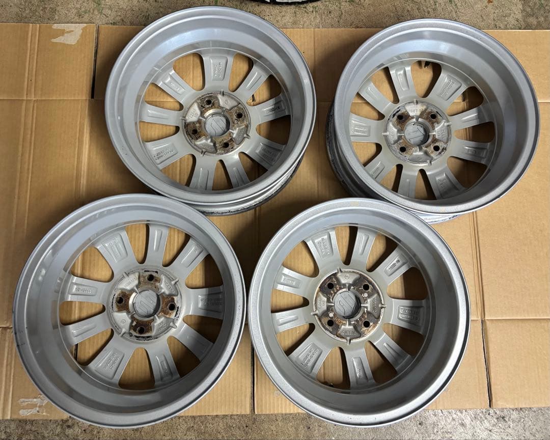 エブリィワゴンDA17W 純正アルミホイール　4本