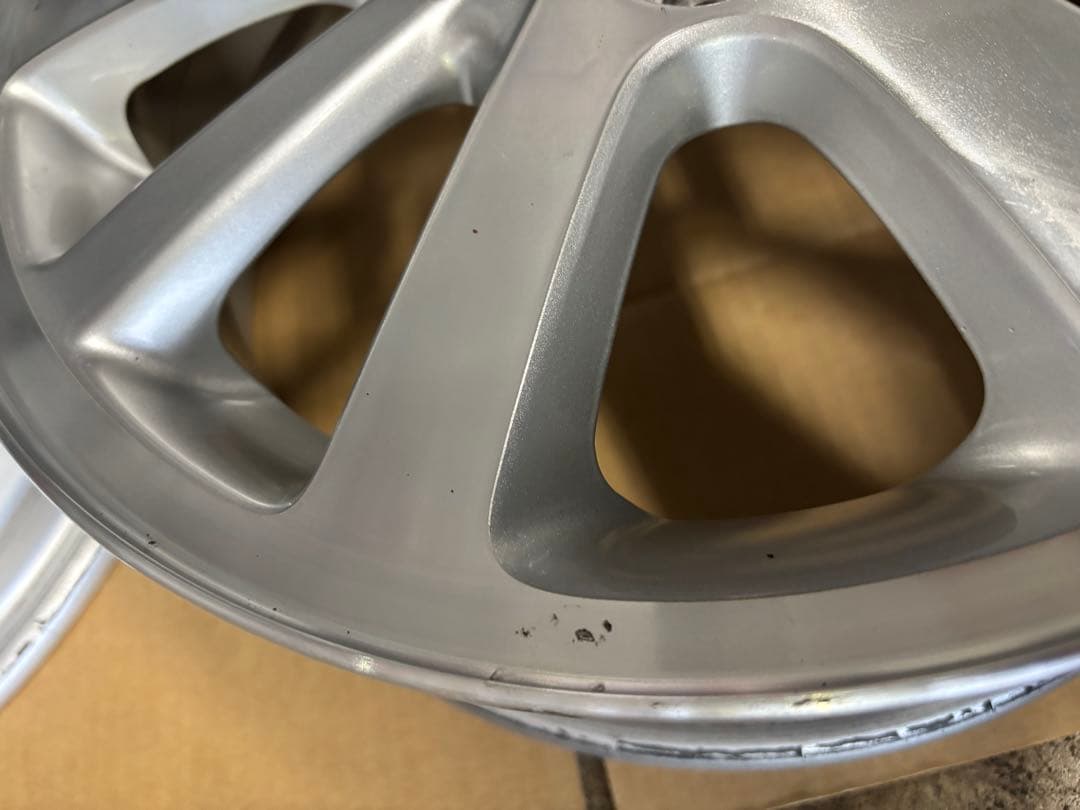 エブリィワゴンDA17W 純正アルミホイール　4本