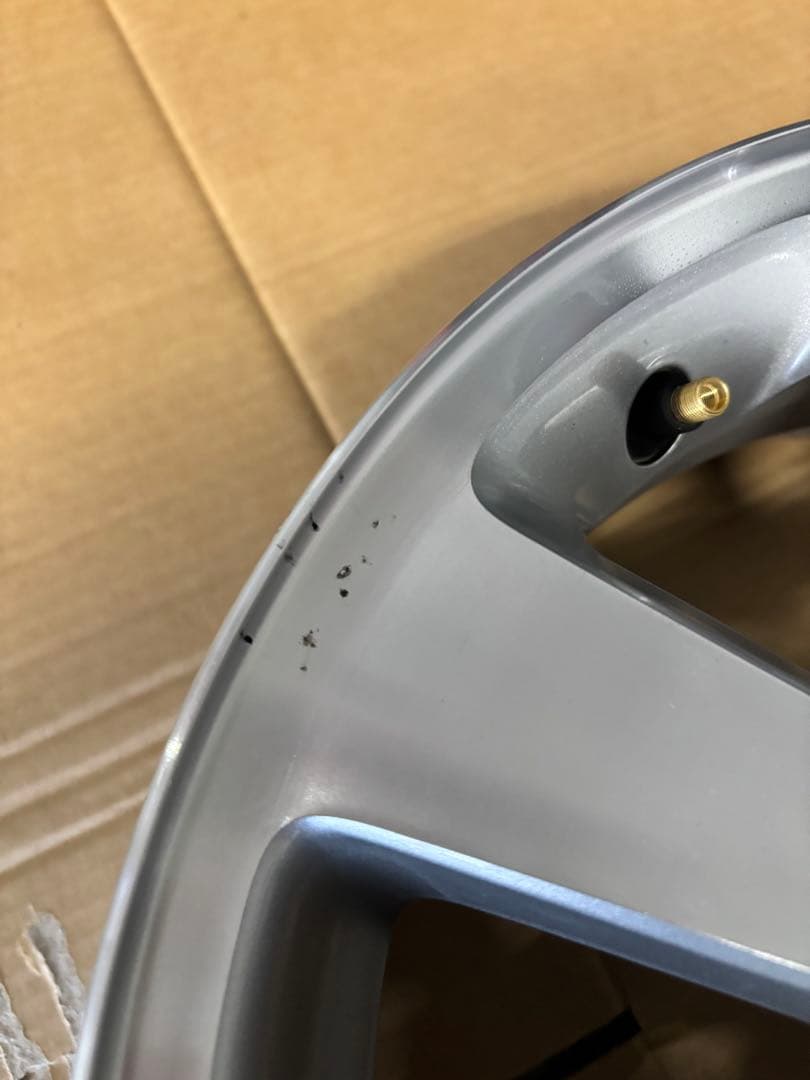 エブリィワゴンDA17W 純正アルミホイール　4本