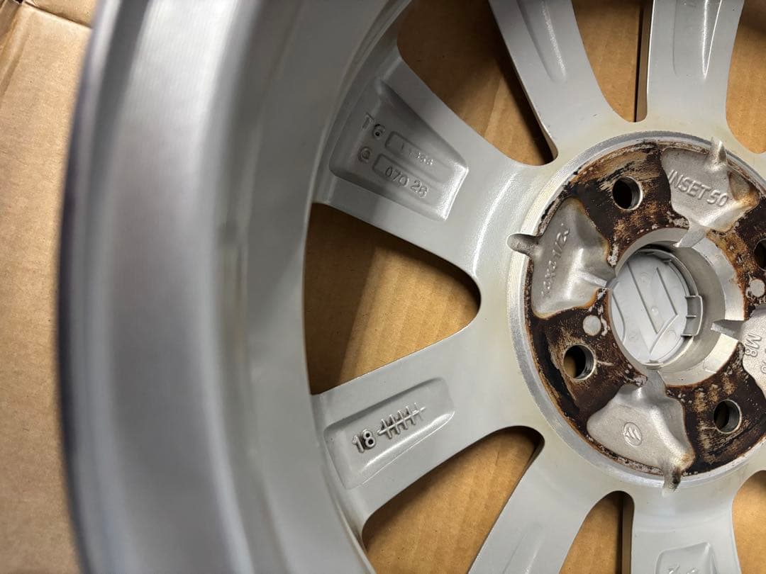 エブリィワゴンDA17W 純正アルミホイール　4本