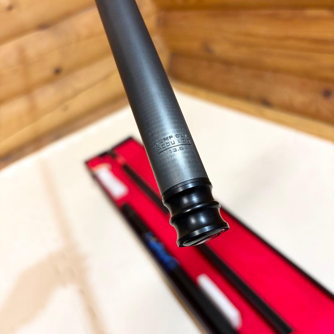 【美品】UNIVERSAL ユニバーサル カーボン ジャンプキュー 分割型