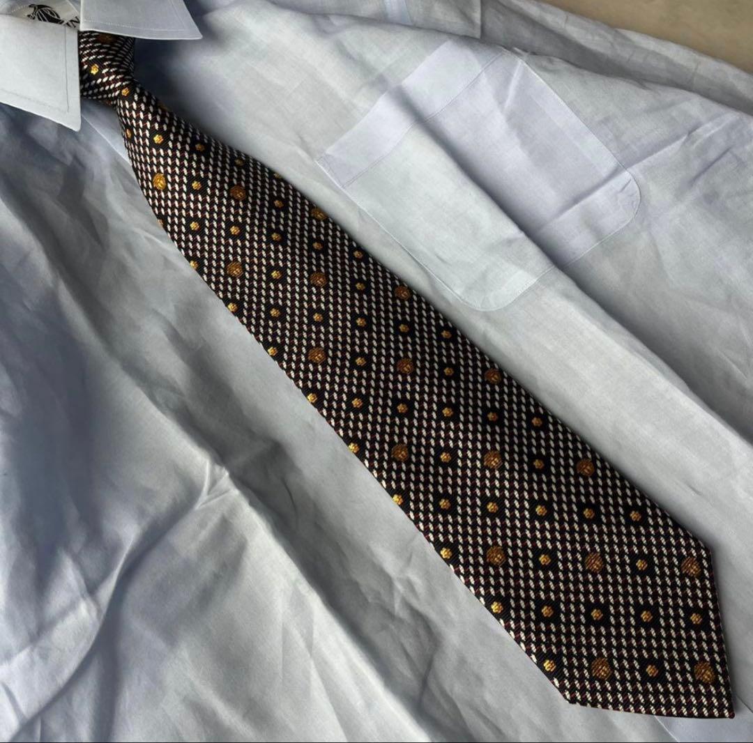 期間限定値下げ中！豪華5点セット 小さめ vintage 金ボタン ダブルスーツ