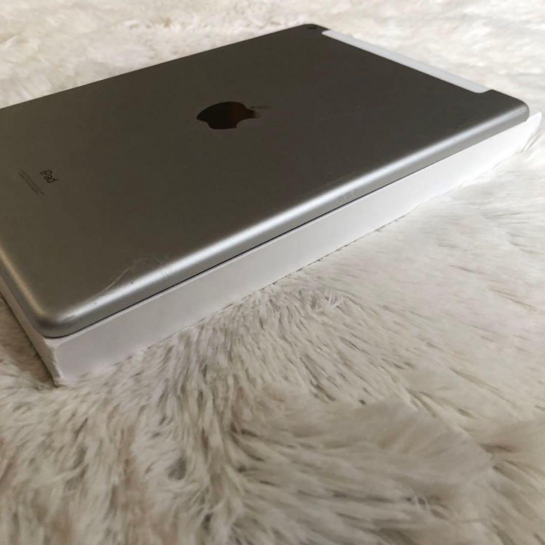 【年始割】iPad 第9世代 64GB SIMフリー 【すぐ発送】