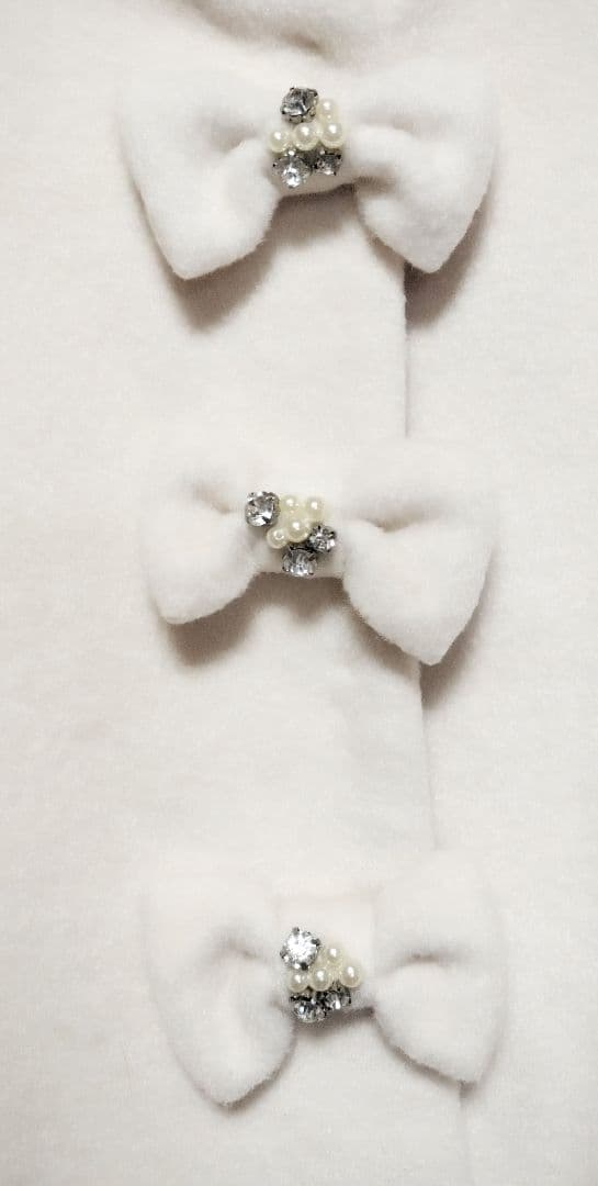 LIZ LISA　リボンビジュー釦ファー襟ケープコート　０