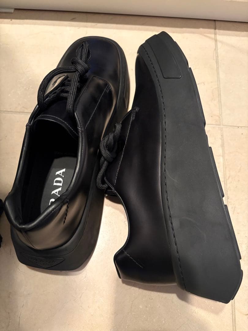 PRADA ブラック ドレスシューズ　27相当