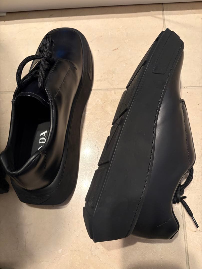 PRADA ブラック ドレスシューズ　27相当