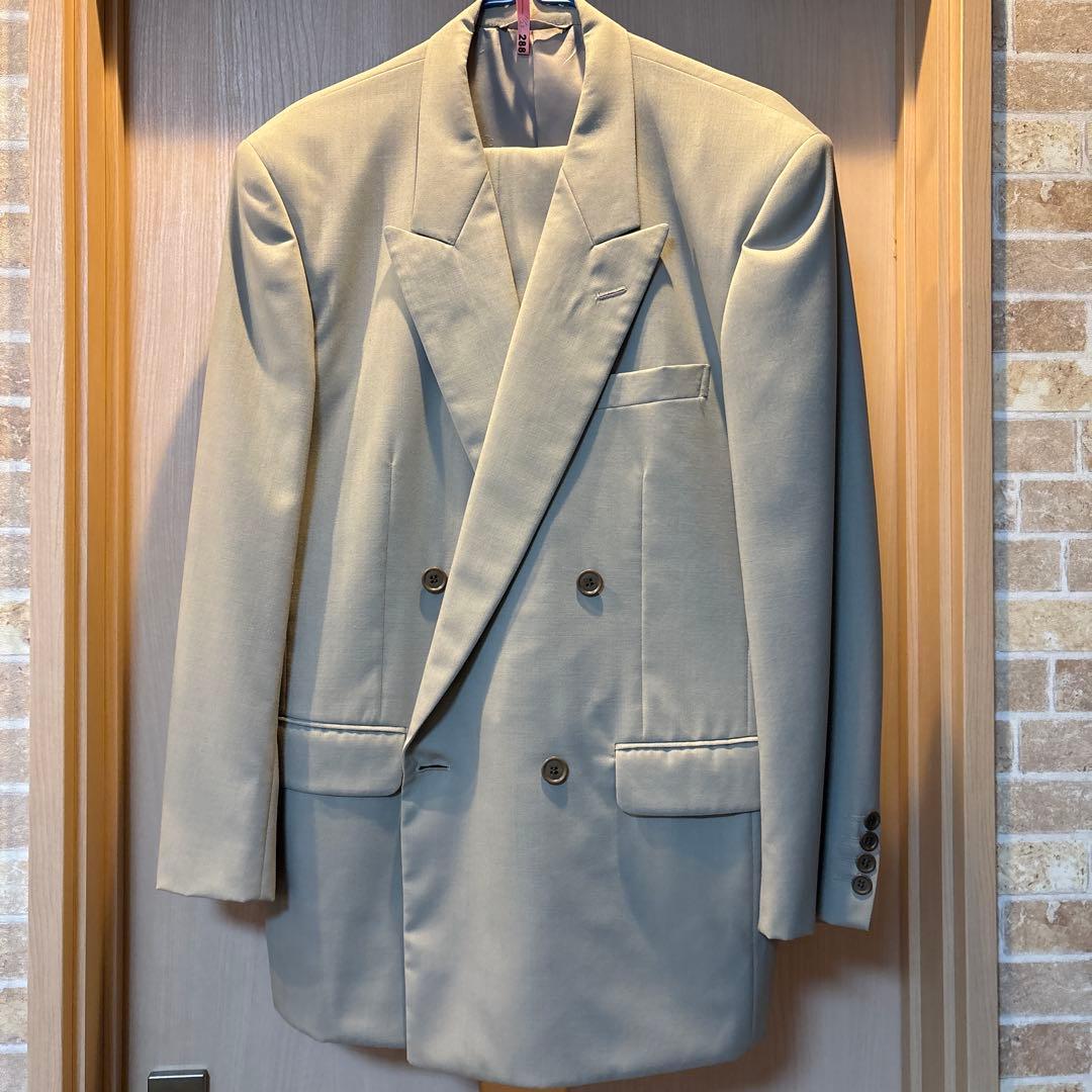 Christian Dior ベージュ ダブルブレストスーツ