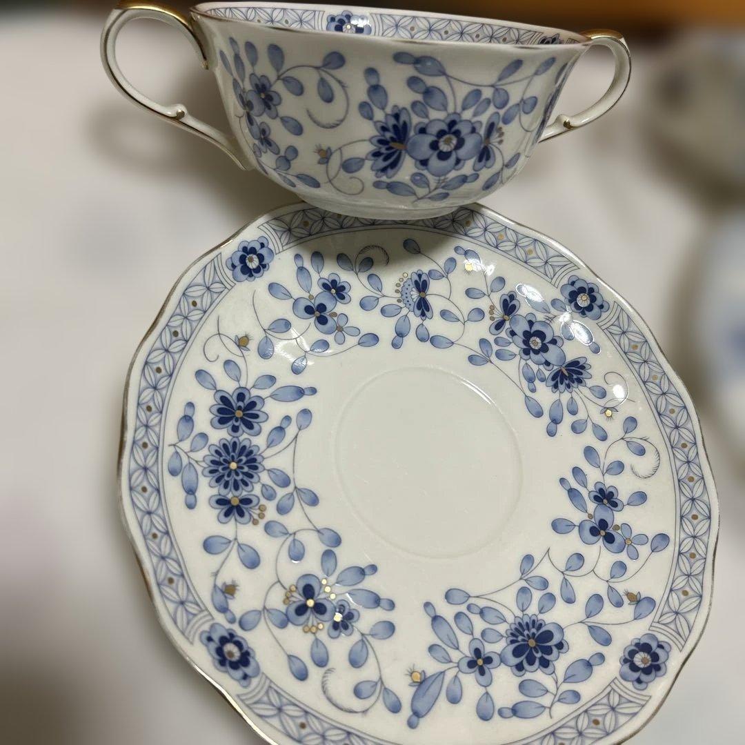 ナルミ　ミラノ食器14点セット　プレート　カップ&ソーサー　まとめ売り