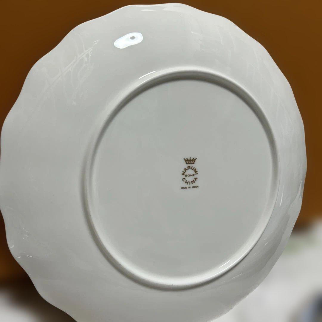 ナルミ　ミラノ食器14点セット　プレート　カップ&ソーサー　まとめ売り