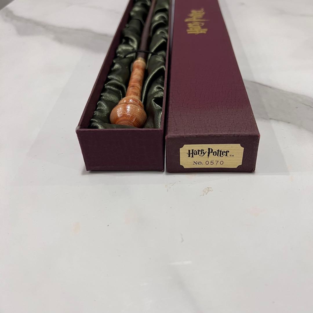 ハリーポッター　魔法の杖　WB ワーナー　シリアルナンバー入り