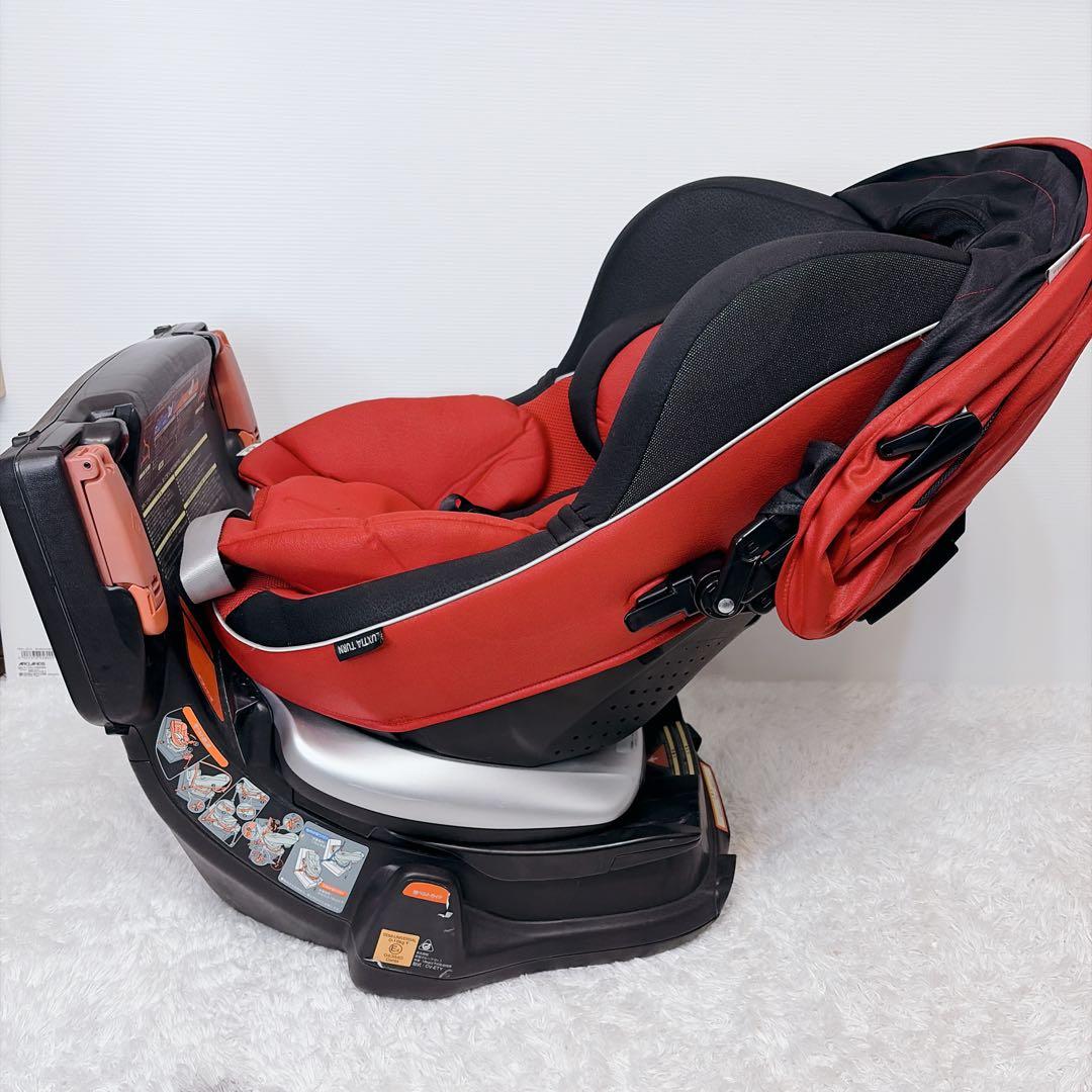 美品　コンビ ラクティアターン TB570 チャイルドシート WL 最上位モデル