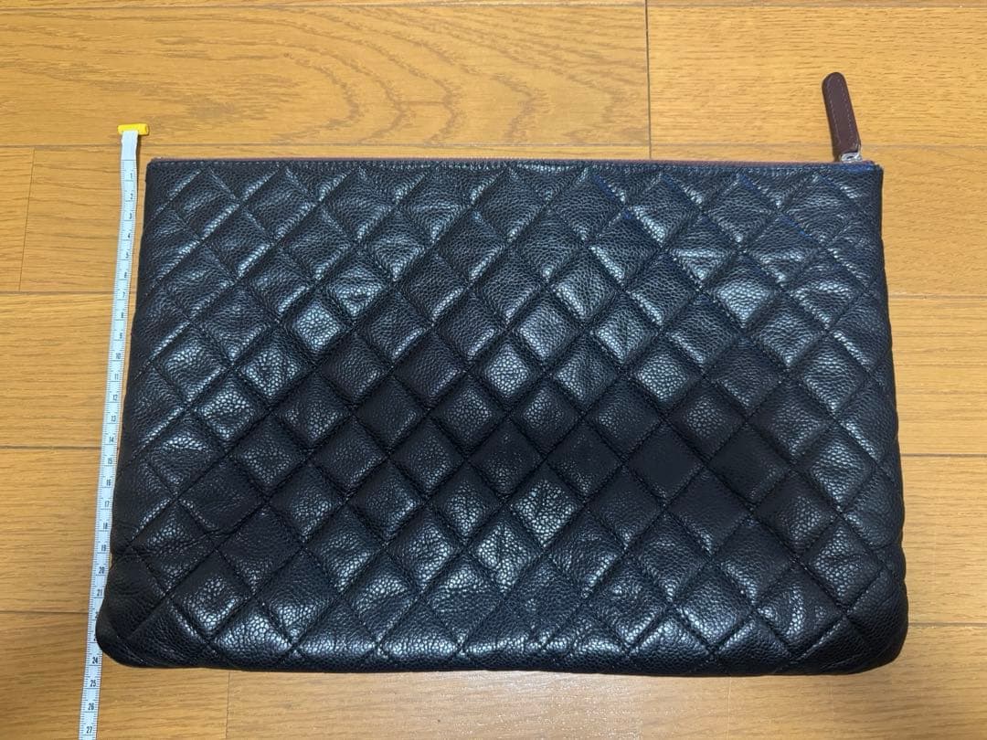 正規品CHANEL レザークラッチバッグ　美品　値下げ