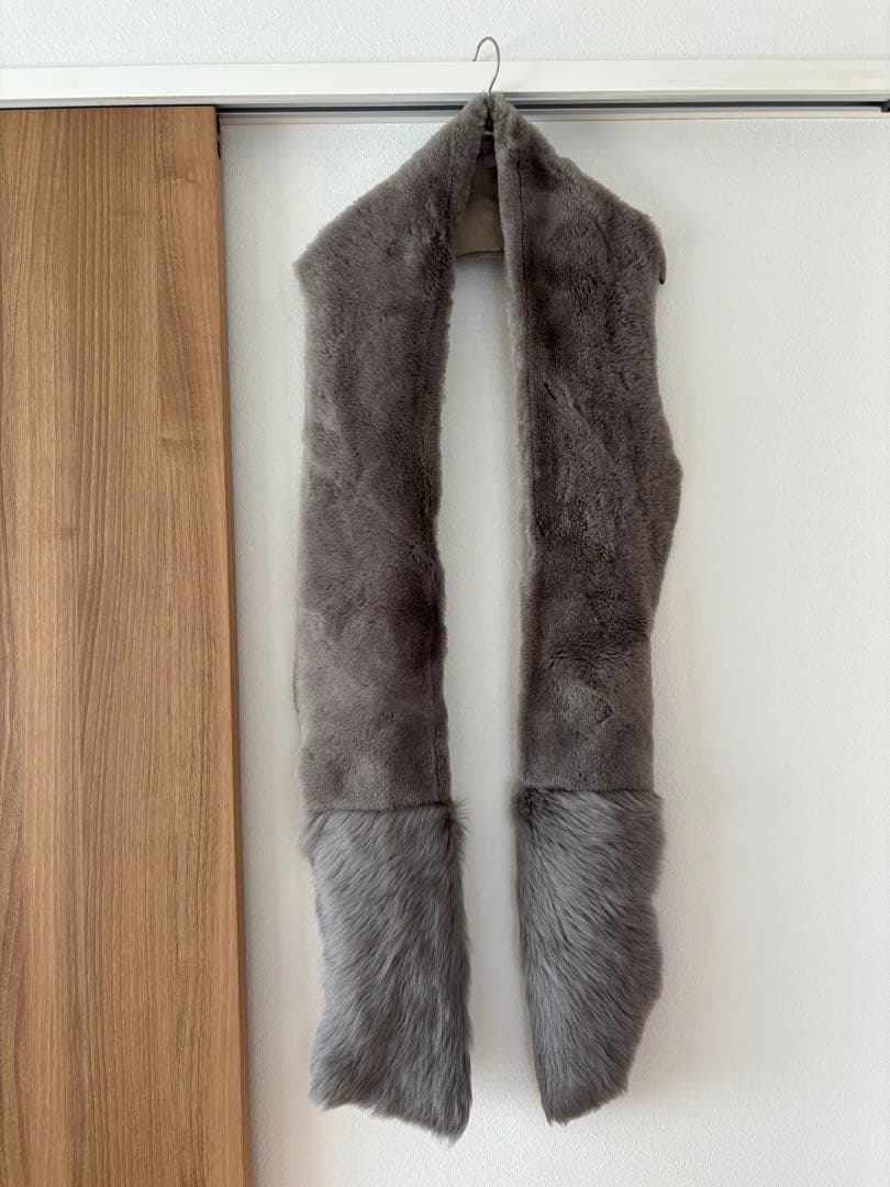 【最終価格！超美品】ガシュロウ&コール 本革ムートンファーマフラー