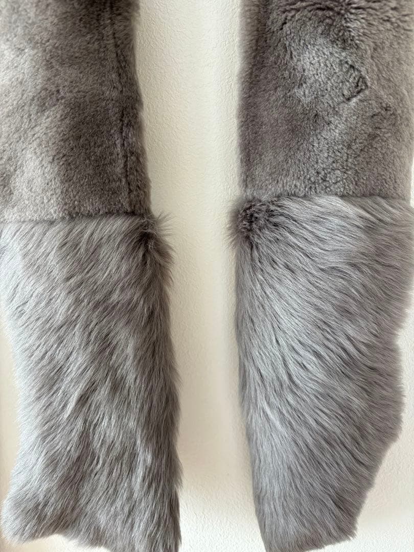 【最終価格！超美品】ガシュロウ&コール 本革ムートンファーマフラー