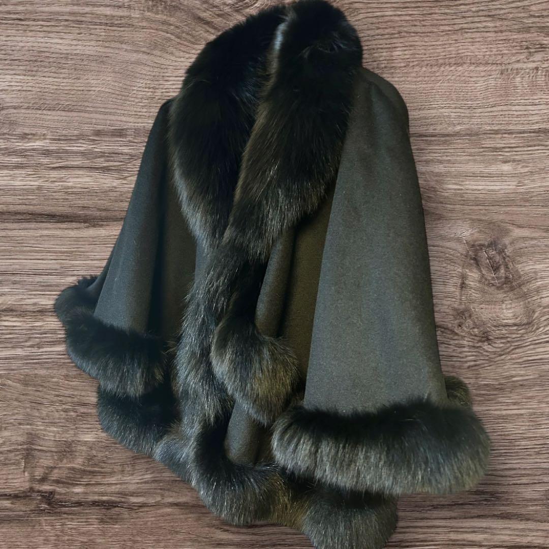 ☆ROSASE CLUB☆カシミヤブルーフォクスファー付きケープコート