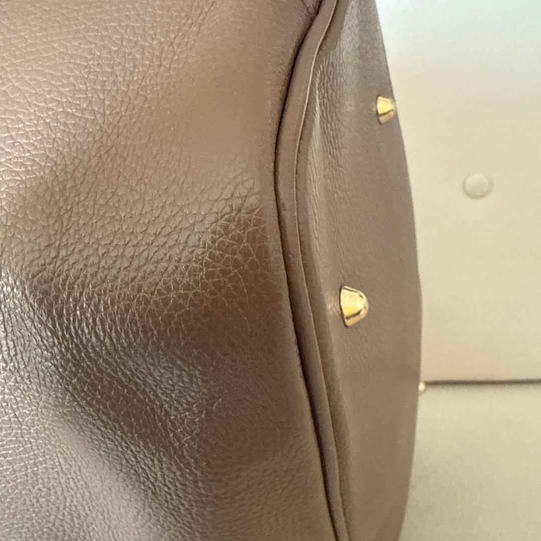 再値下げしました！美品 ミロス MILOS 金具付きトート ブラック A4収納可