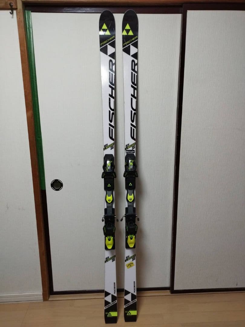 フィッシャー　FISCHER RC4 SG スキー板　180cm　R30　Z13