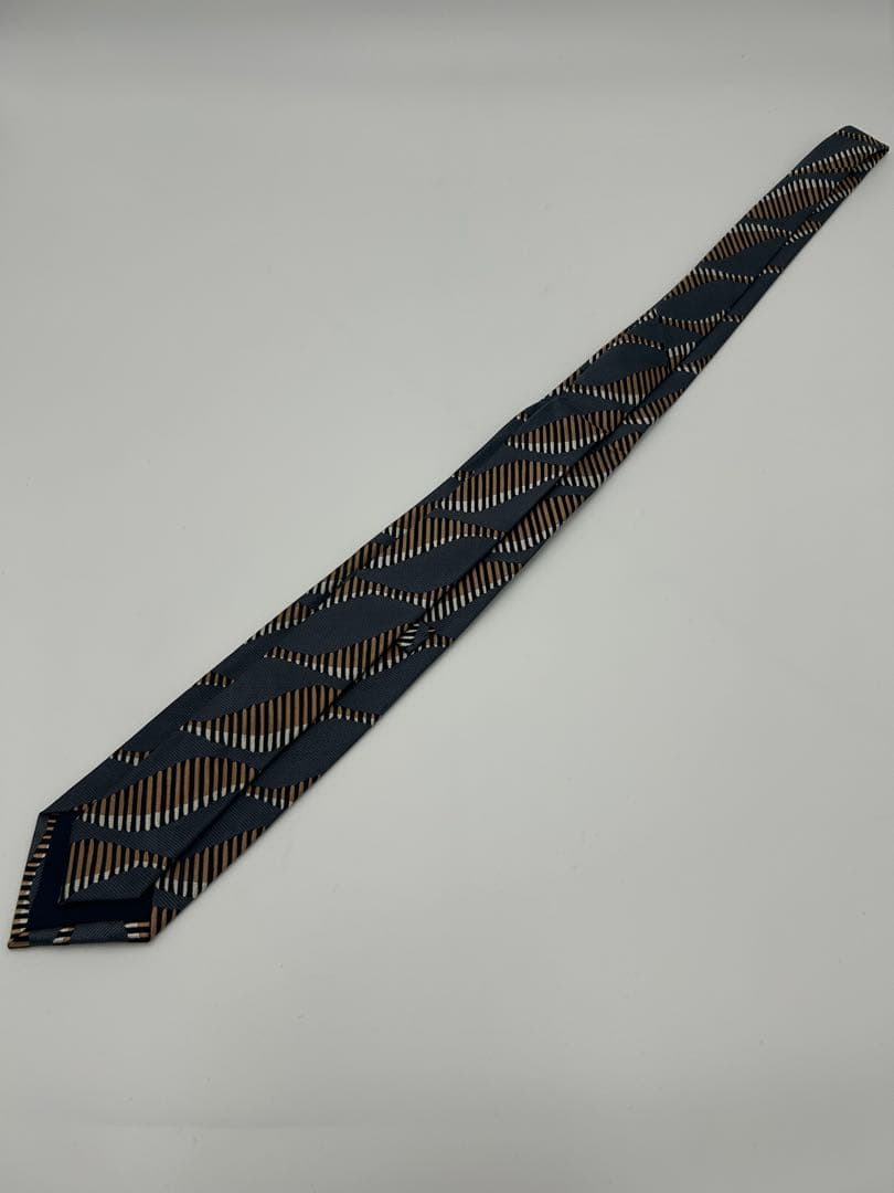 新品未使用　Holliday & Brown ネクタイ　ホリデー&ブラウン