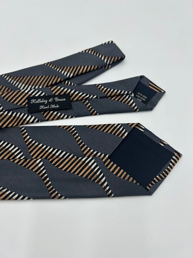 新品未使用　Holliday & Brown ネクタイ　ホリデー&ブラウン