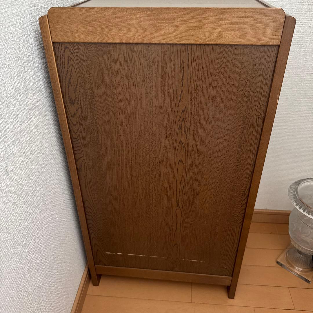 も*ん様 カリモク 木製 4段チェスト 上部ガラス扉付き