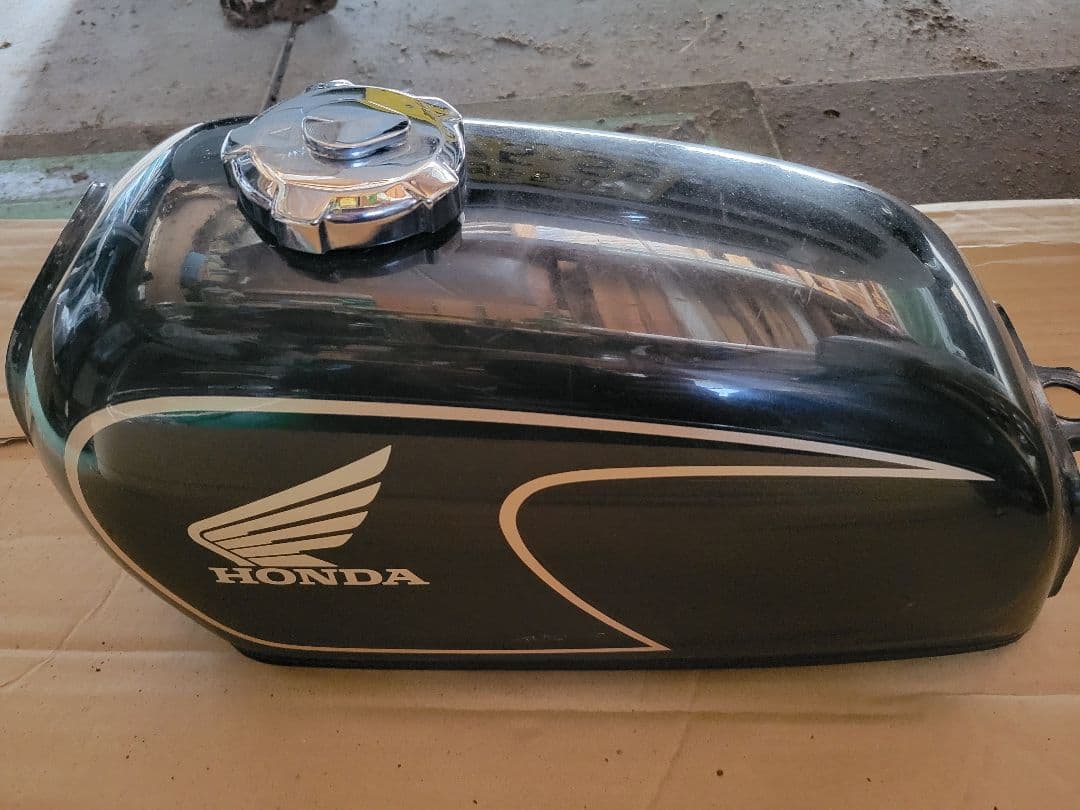 ホンダ　エイプ　タンク