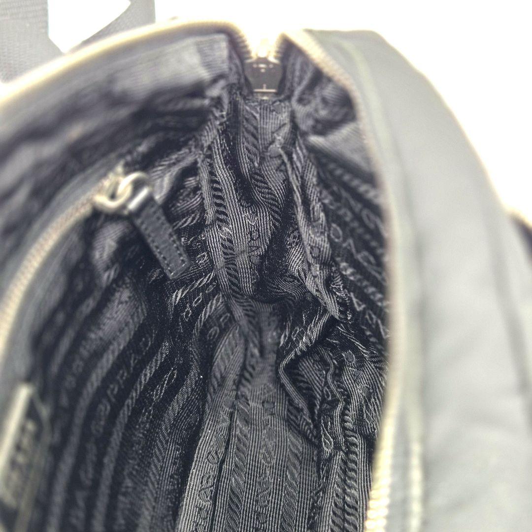 PRADA ショルダーバッグ ナイロン レザー カメラバッグ ロゴプレート ネロ