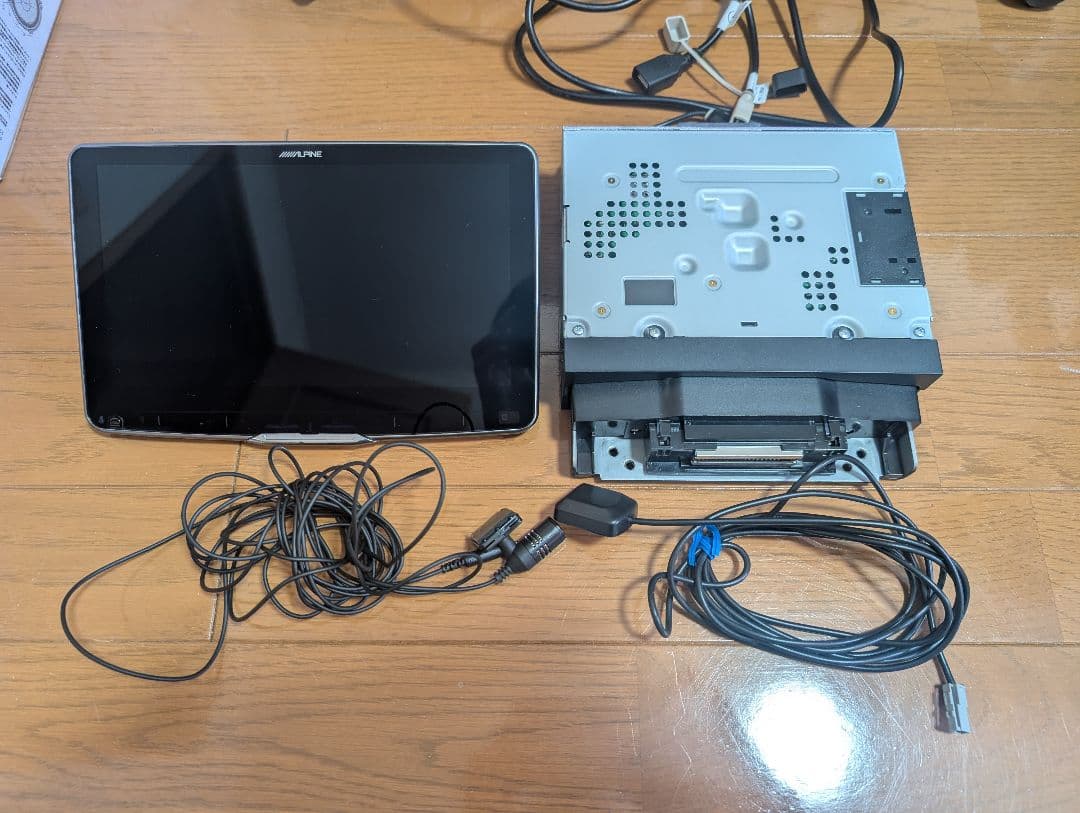 ※ETC付※アルパイン 9型ワイド ディスプレイオーディオ DAF9Z＋おまけ