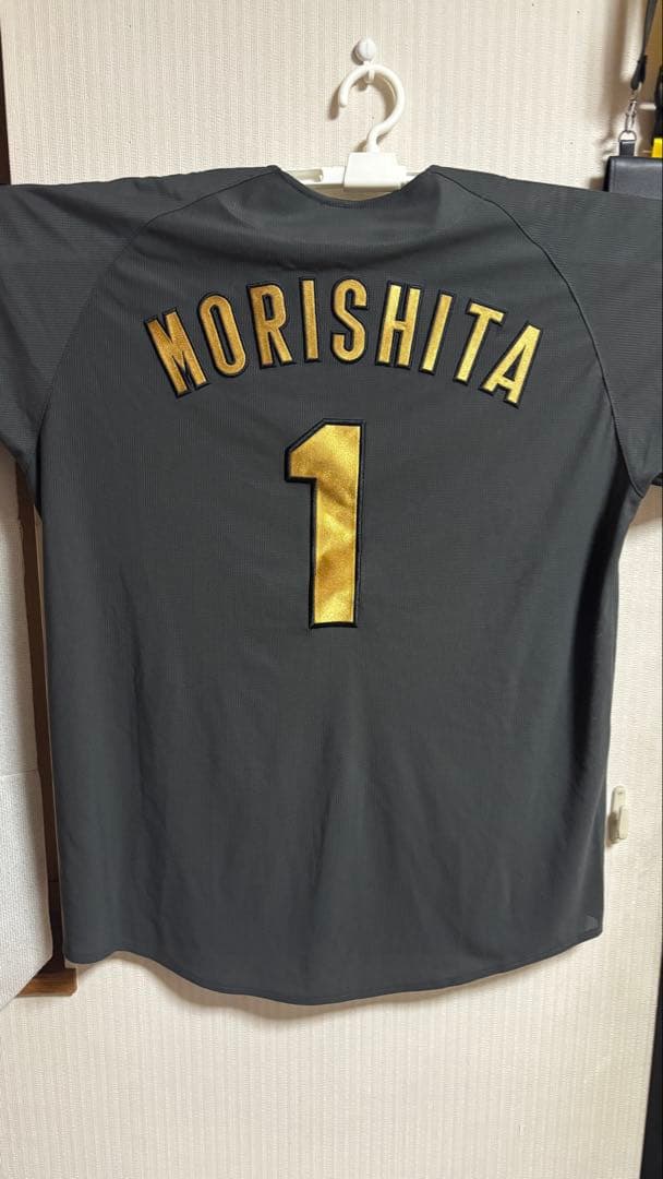 阪神タイガース　ブラックダイナマイトユニフォーム OSAKA 森下翔太　Oサイズ