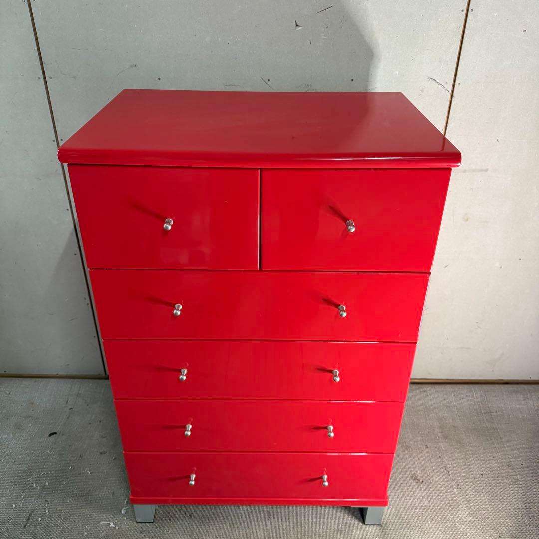 【930】赤いモダンチェスト