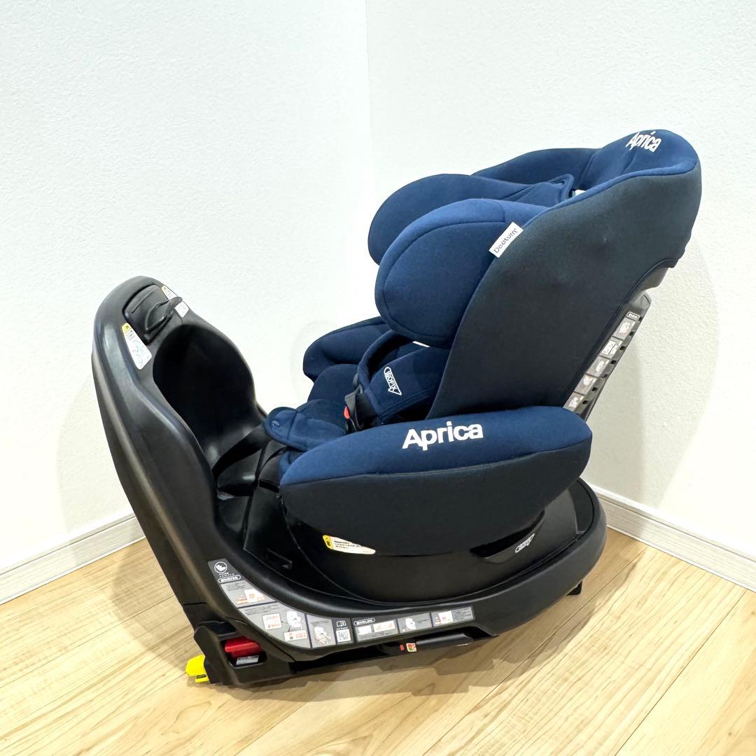 【美品】　Aprica アップリカ　ディアターンプラス　チャイルドシート