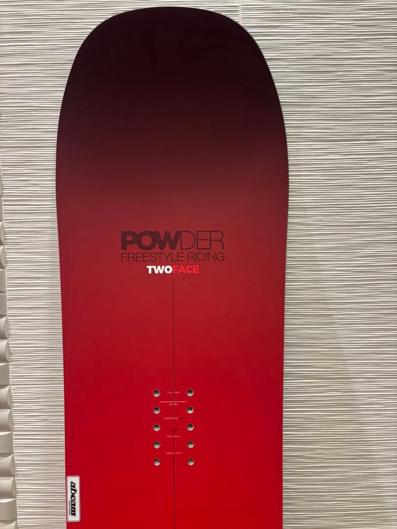 NOVEMBER two face ノーベンバー　パウダーボード　155cm