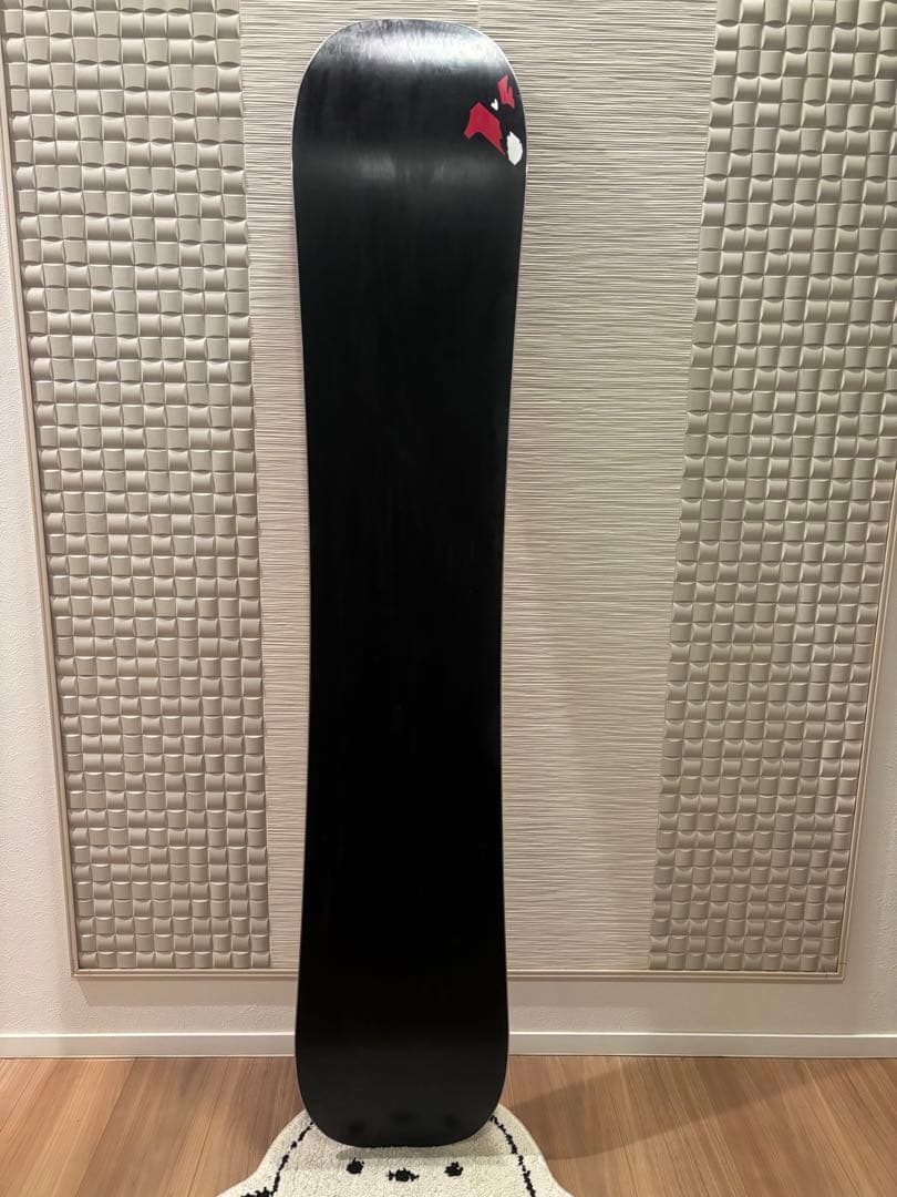 NOVEMBER two face ノーベンバー　パウダーボード　155cm